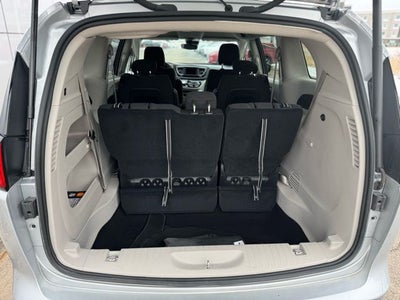 2023 Chrysler Voyager LX FWD