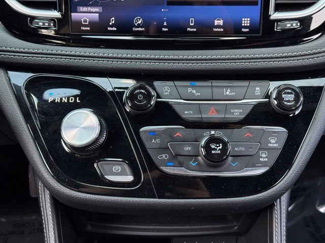 2025 Chrysler Pacifica Limited FWD