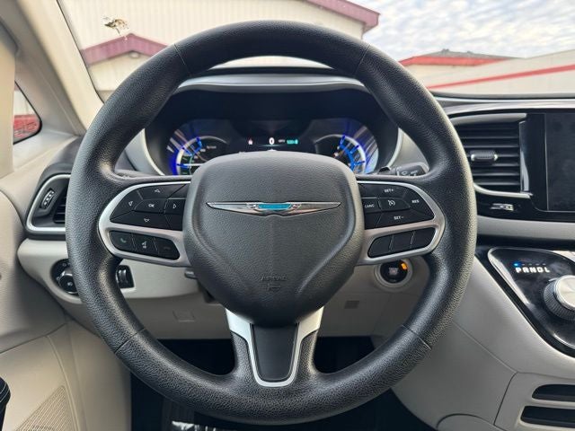 2019 Chrysler Pacifica Hybrid Touring Plus FWD