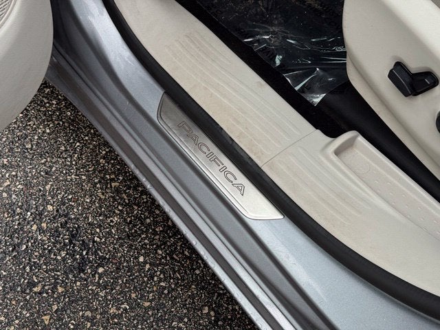 2019 Chrysler Pacifica Hybrid Touring Plus FWD