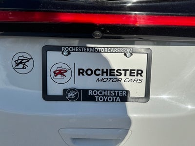 2024 Chrysler Pacifica Hybrid Select FWD