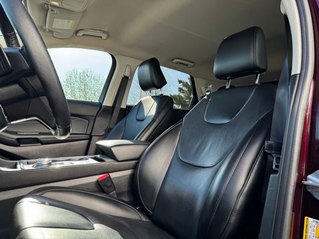 2021 Ford Edge Titanium AWD