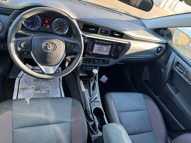 Used 2018 Toyota Corolla LE Eco with VIN 2T1BPRHE0JC002007 for sale in Rochester, Minnesota