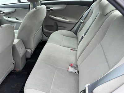 2013 Toyota Corolla LE FWD