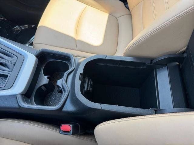 2019 Toyota RAV4 XLE Premium AWD