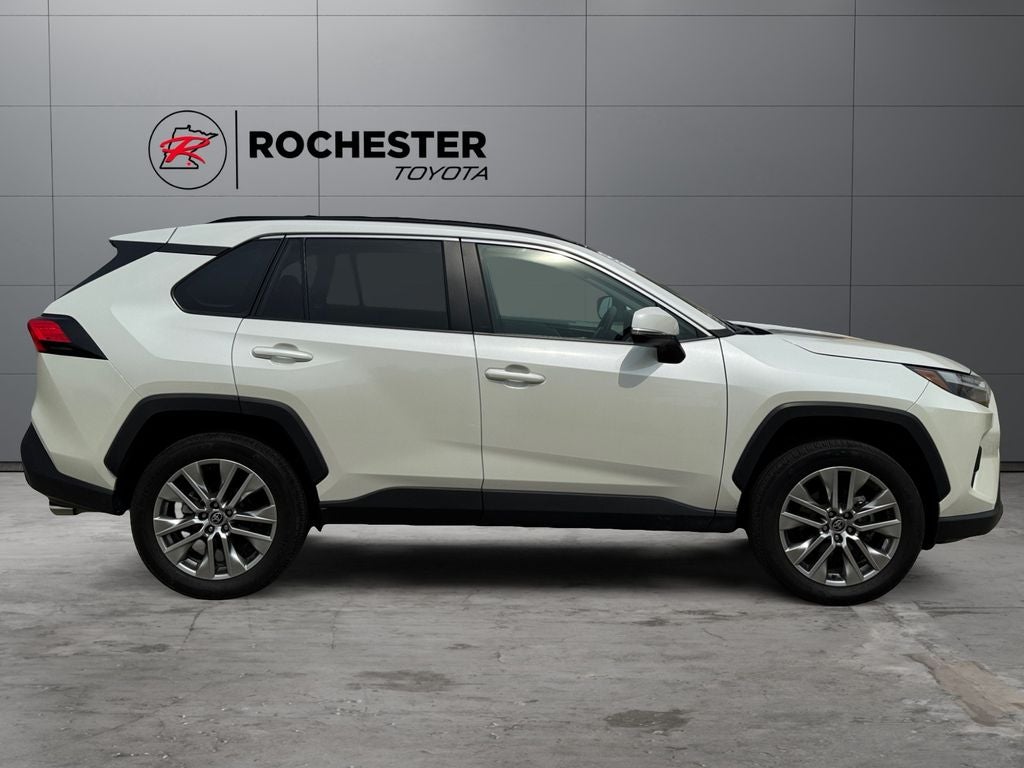2022 Toyota RAV4 XLE Premium AWD