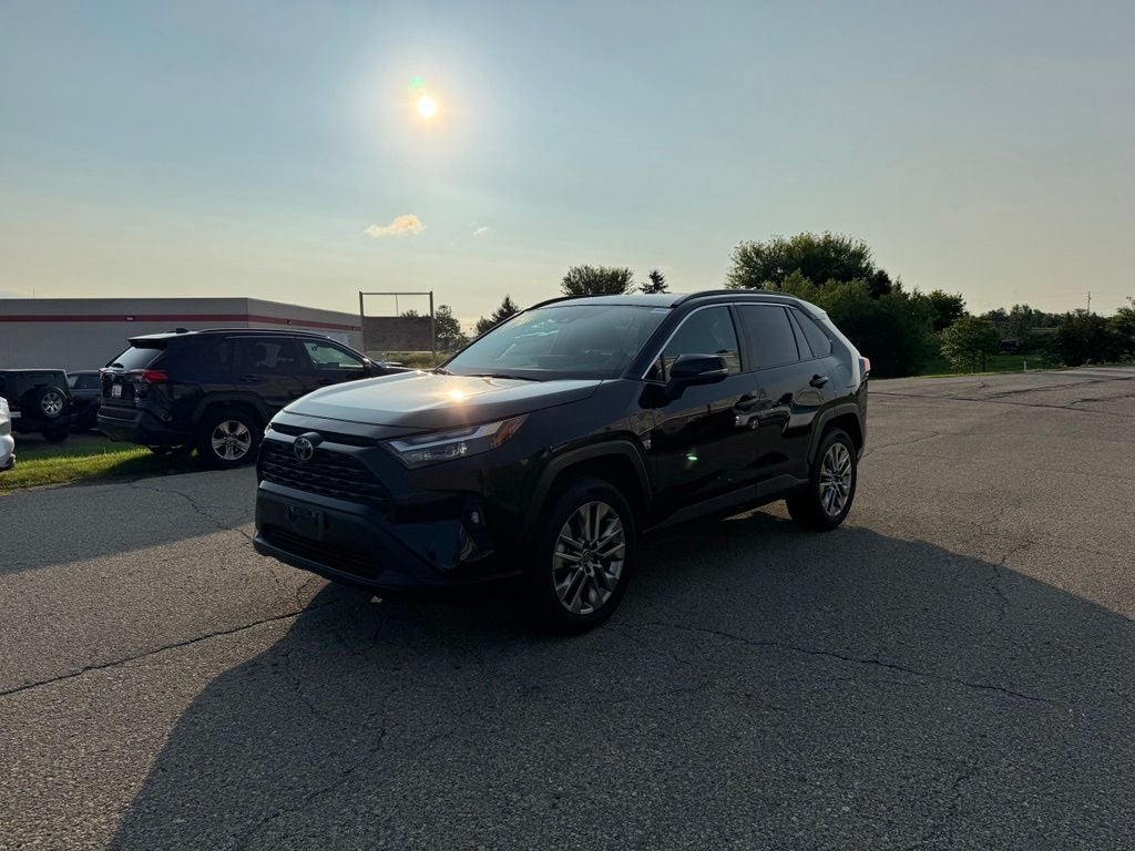 2025 Toyota RAV4 XLE Premium AWD