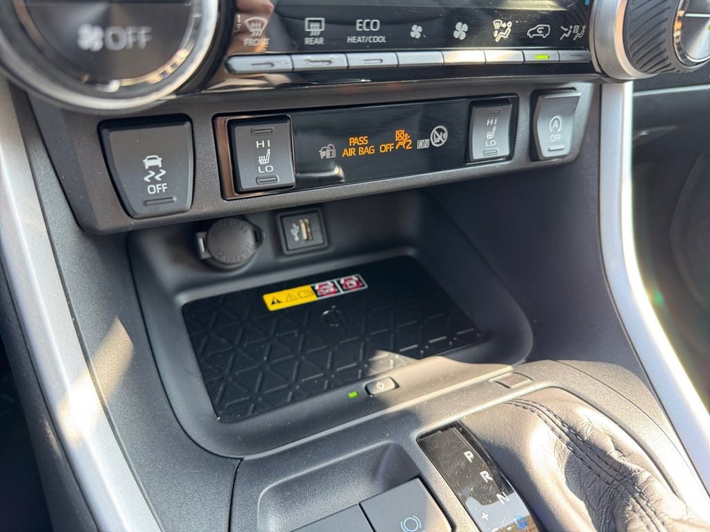 2025 Toyota RAV4 XLE Premium AWD