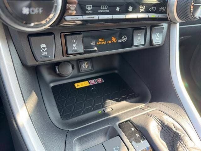 2025 Toyota RAV4 XLE Premium AWD