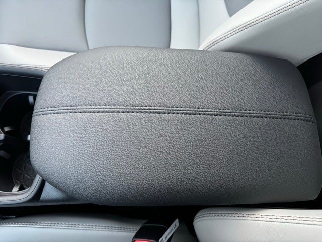 2025 Toyota RAV4 XLE Premium AWD