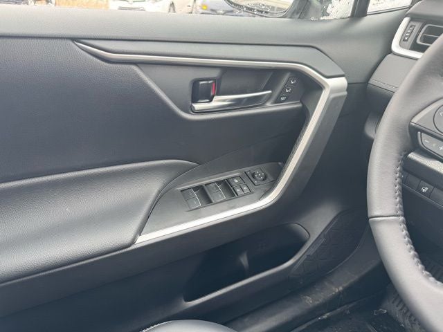 2025 Toyota RAV4 XLE Premium AWD