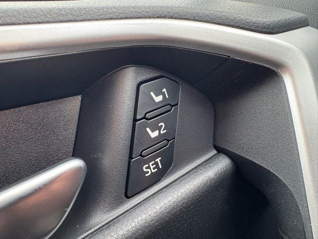 2025 Toyota RAV4 XLE Premium AWD