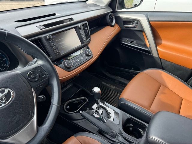 Used 2018 Toyota RAV4 Limited with VIN 2T3DFREV3JW757559 for sale in Rochester, Minnesota