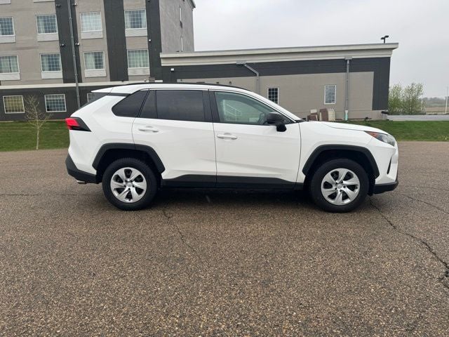 2020 Toyota RAV4 LE AWD