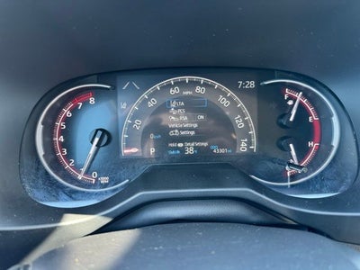 2025 Toyota RAV4 LE AWD