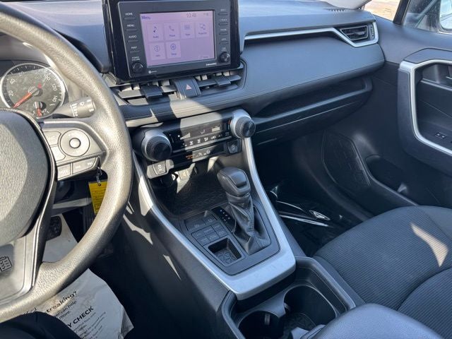 2020 Toyota RAV4 LE AWD