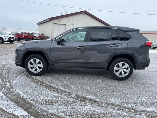 2024 Toyota RAV4 LE AWD