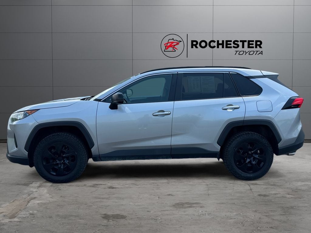 Used 2021 Toyota RAV4 LE with VIN 2T3F1RFVXMW176750 for sale in Rochester, Minnesota
