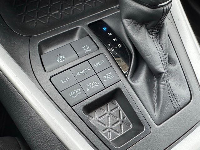 2023 Toyota RAV4 LE AWD