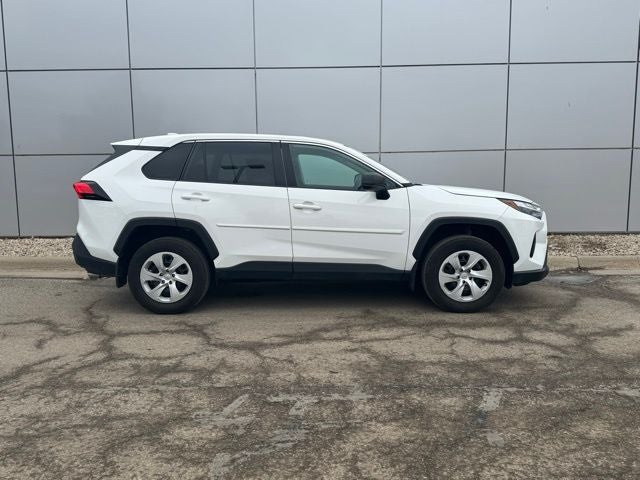 2023 Toyota RAV4 LE AWD