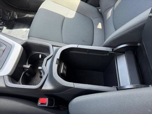 2023 Toyota RAV4 LE AWD