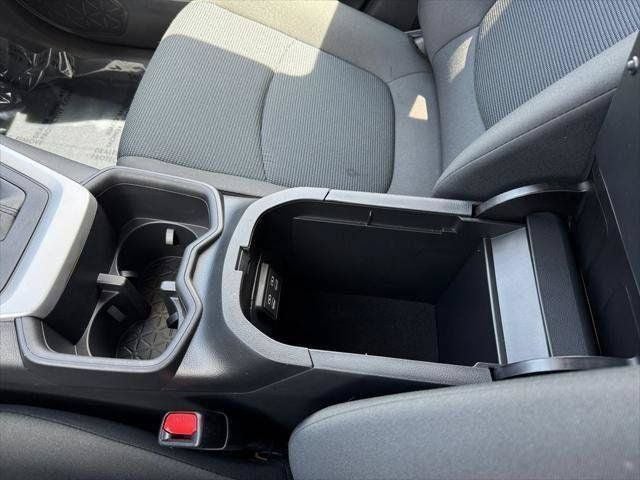 2023 Toyota RAV4 LE AWD