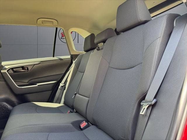 2023 Toyota RAV4 LE AWD