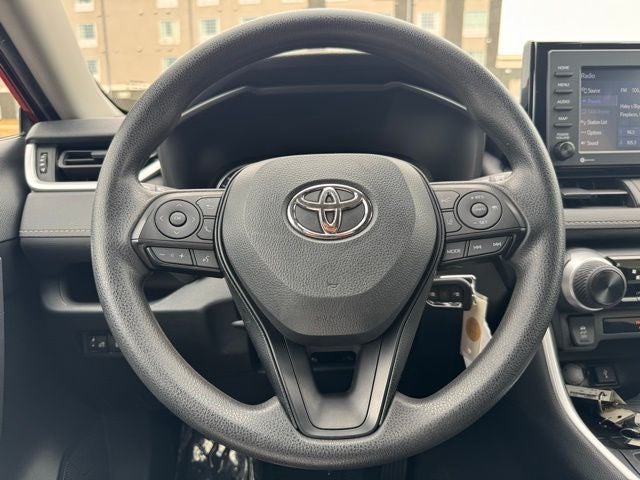 2022 Toyota RAV4 LE AWD