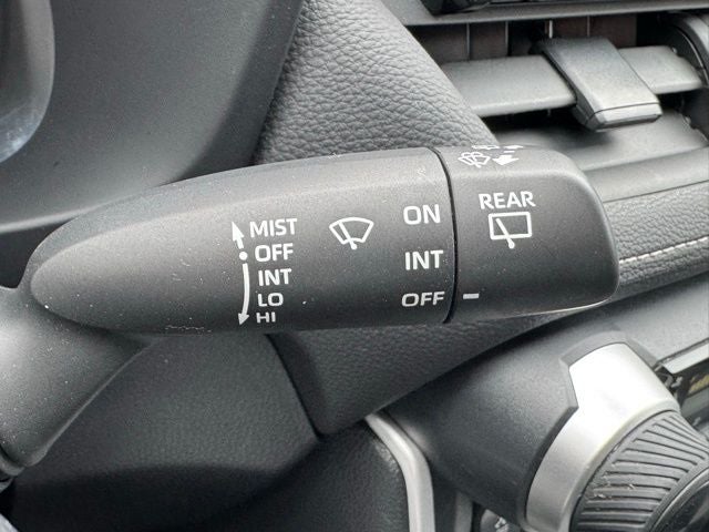 2022 Toyota RAV4 LE AWD