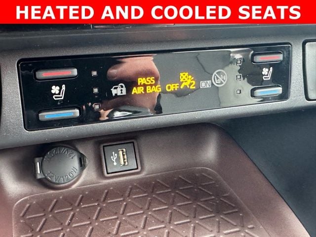 2025 Toyota RAV4 Limited AWD