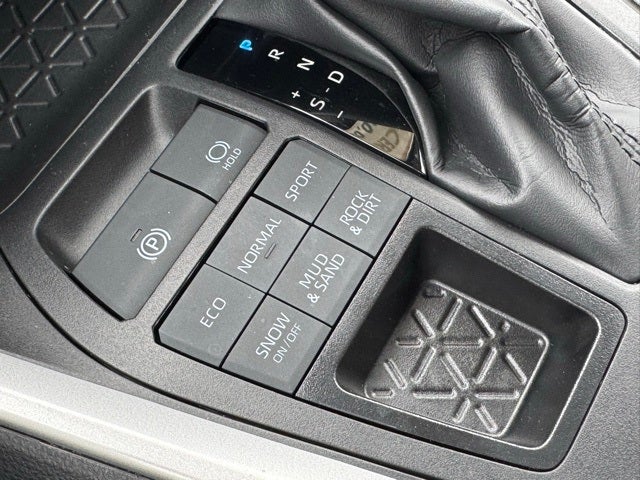 2024 Toyota RAV4 XLE AWD