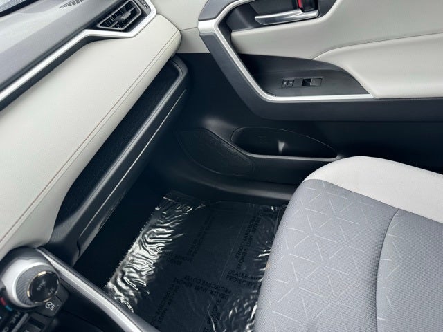 2024 Toyota RAV4 XLE AWD