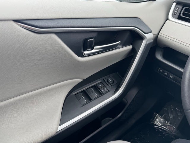 2024 Toyota RAV4 XLE AWD