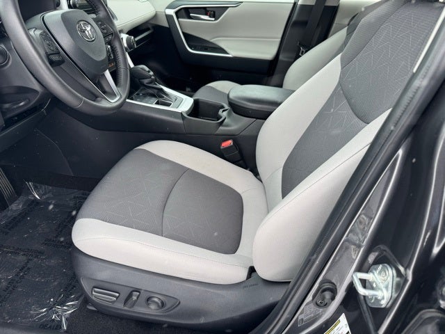 2024 Toyota RAV4 XLE AWD