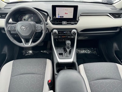 2024 Toyota RAV4 XLE AWD