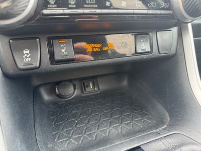 2019 Toyota RAV4 XLE AWD