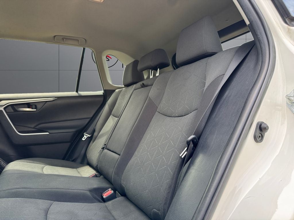 2021 Toyota RAV4 XLE AWD
