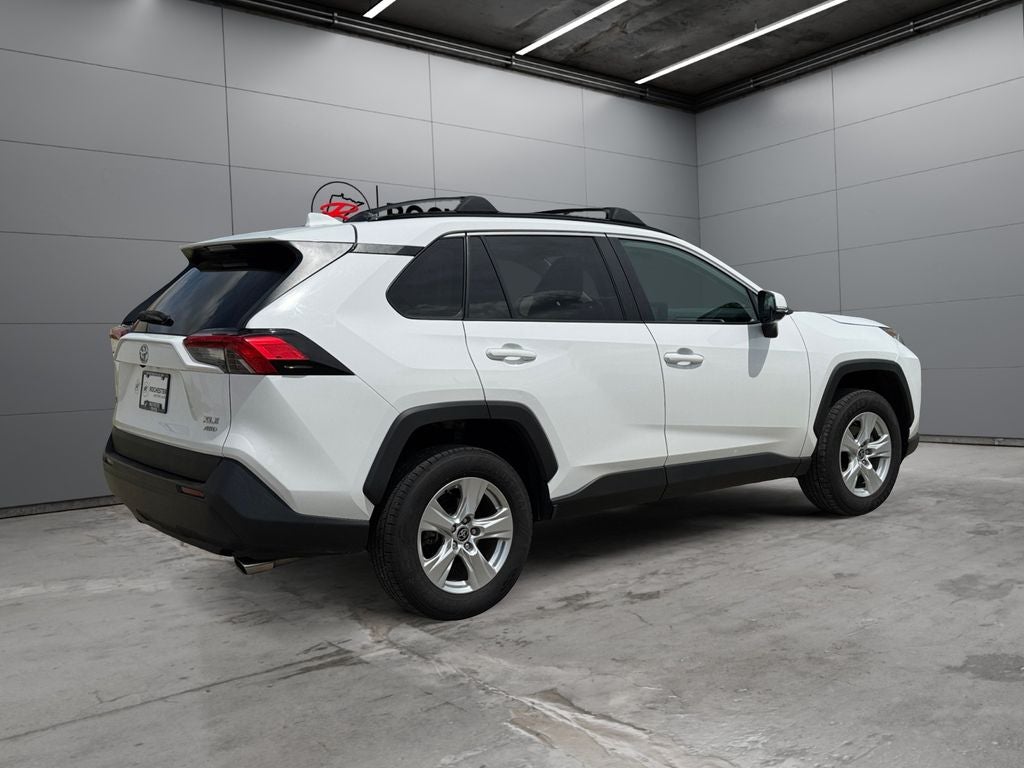 2021 Toyota RAV4 XLE AWD
