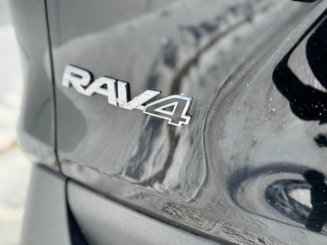 2023 Toyota RAV4 XLE AWD
