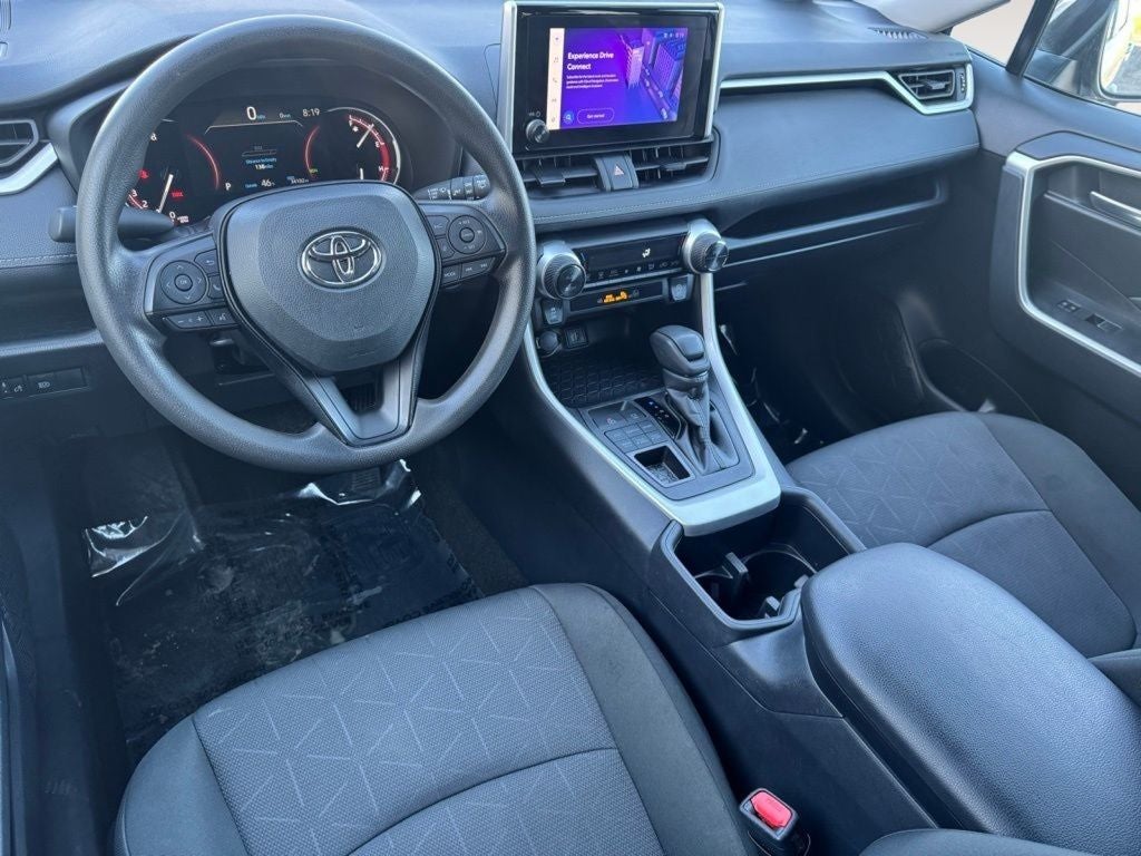 2025 Toyota RAV4 XLE AWD