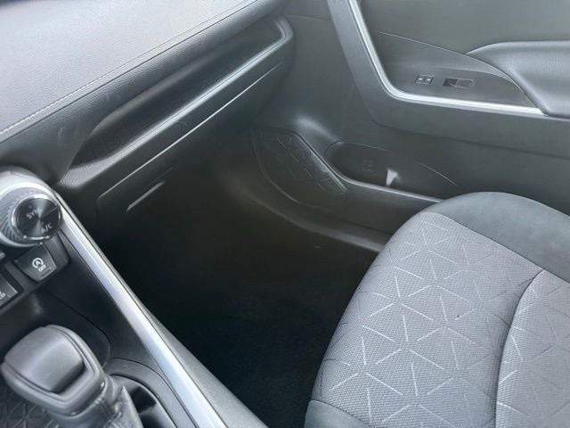 2021 Toyota RAV4 XLE AWD