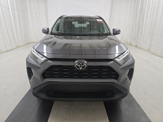 2024 Toyota RAV4 XLE AWD