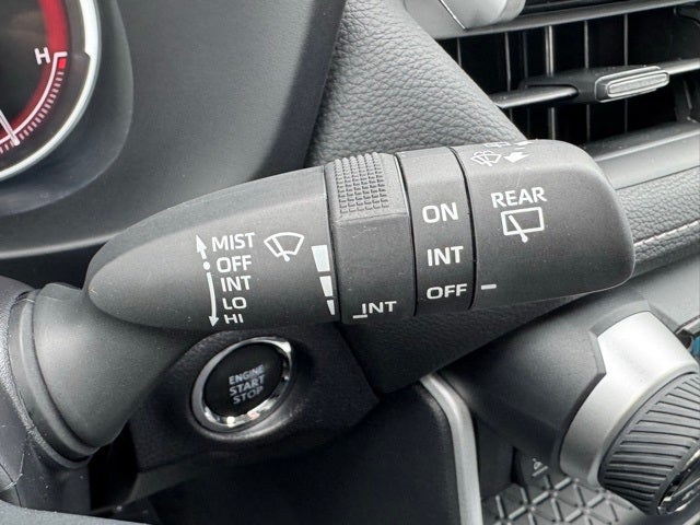 2025 Toyota RAV4 XLE AWD