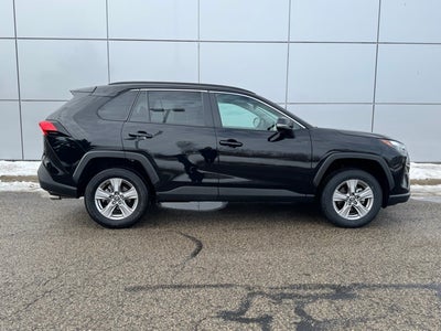 2025 Toyota RAV4 XLE AWD