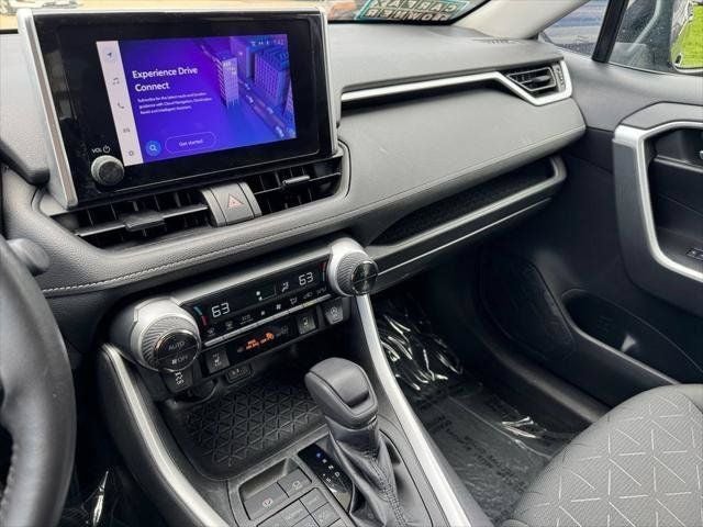 2023 Toyota RAV4 XLE AWD