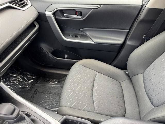 2023 Toyota RAV4 XLE AWD