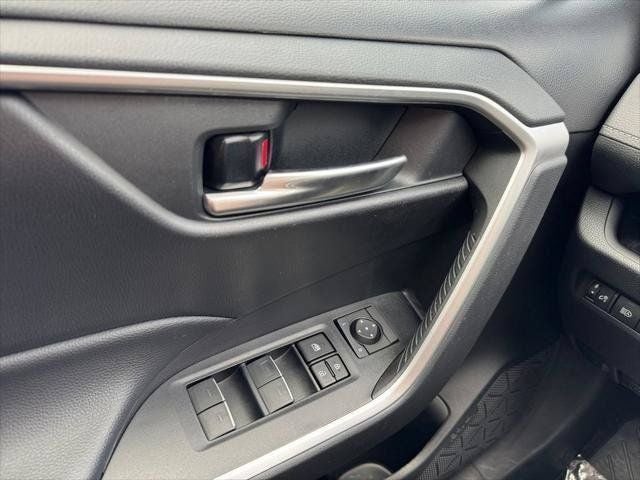 2023 Toyota RAV4 XLE AWD