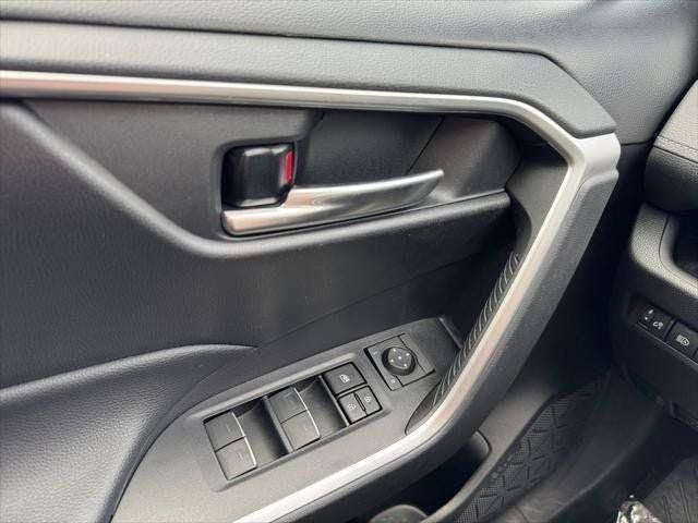 2023 Toyota RAV4 XLE AWD