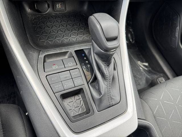 2023 Toyota RAV4 XLE AWD