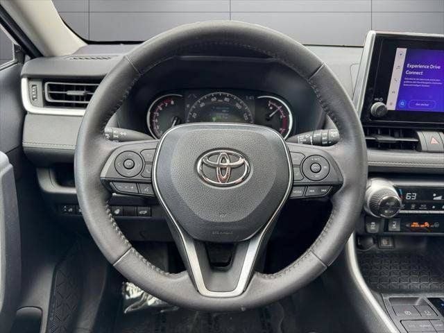 2023 Toyota RAV4 XLE AWD
